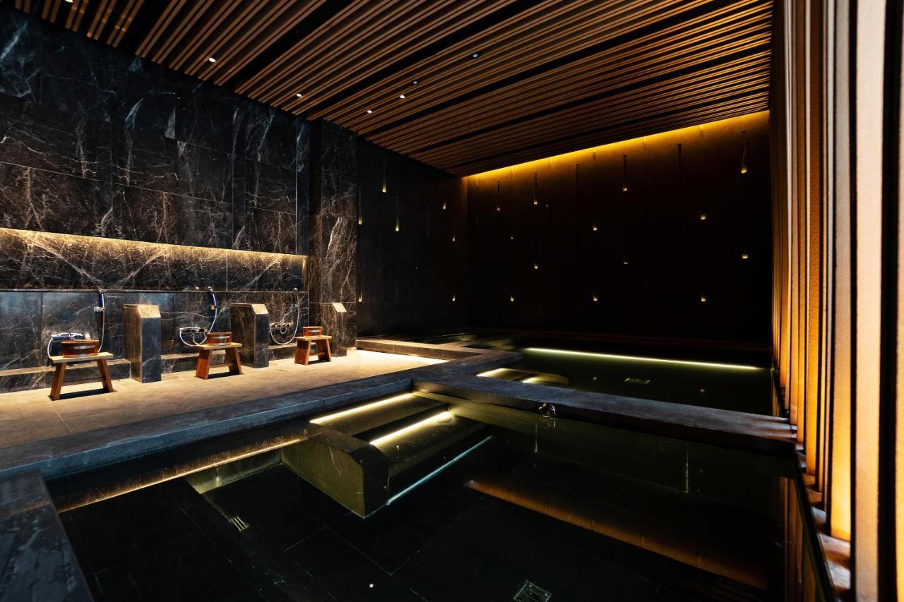 Silq Hotel & Residence, Managed By The Ascott Limited Bangkok Extérieur photo The interior of the museum