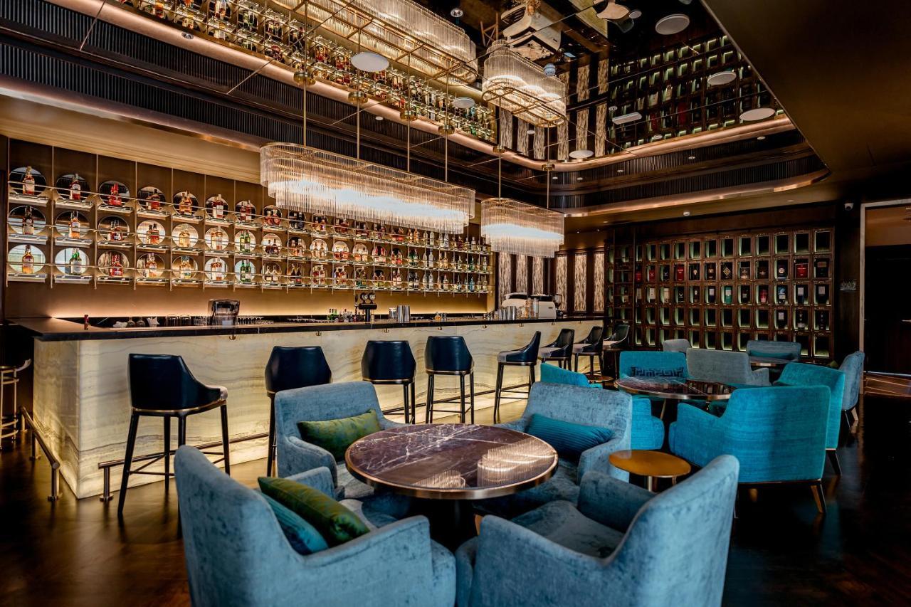 Silq Hotel & Residence, Managed By The Ascott Limited Bangkok Extérieur photo The bar at the 2018 edition of the World Class Competition